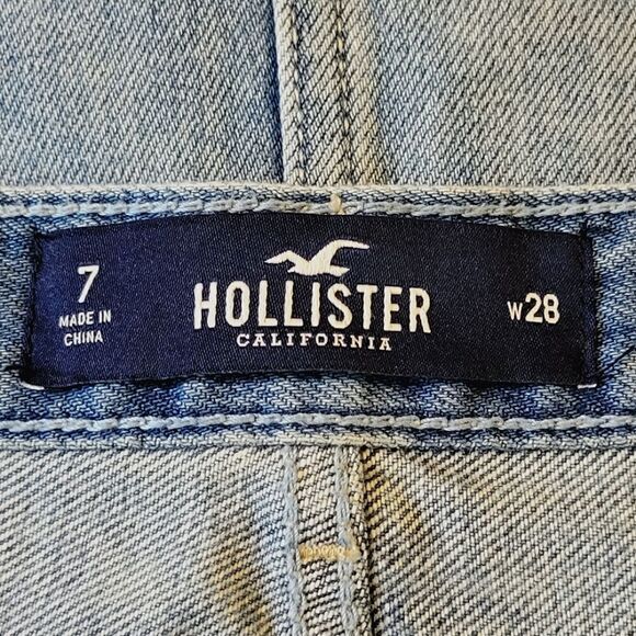 Hollister Medium Wash Faded Raw Hem High Rise Blue Jean Mini Skirt Size 7 - Picture 3 of 5